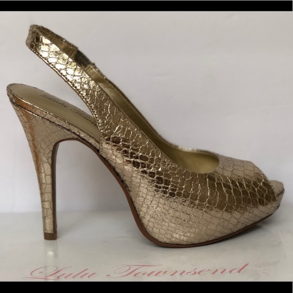 Gold snakeskin leather peep toe heel